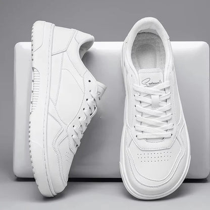 HENRY | Wide Fit Sneakers
