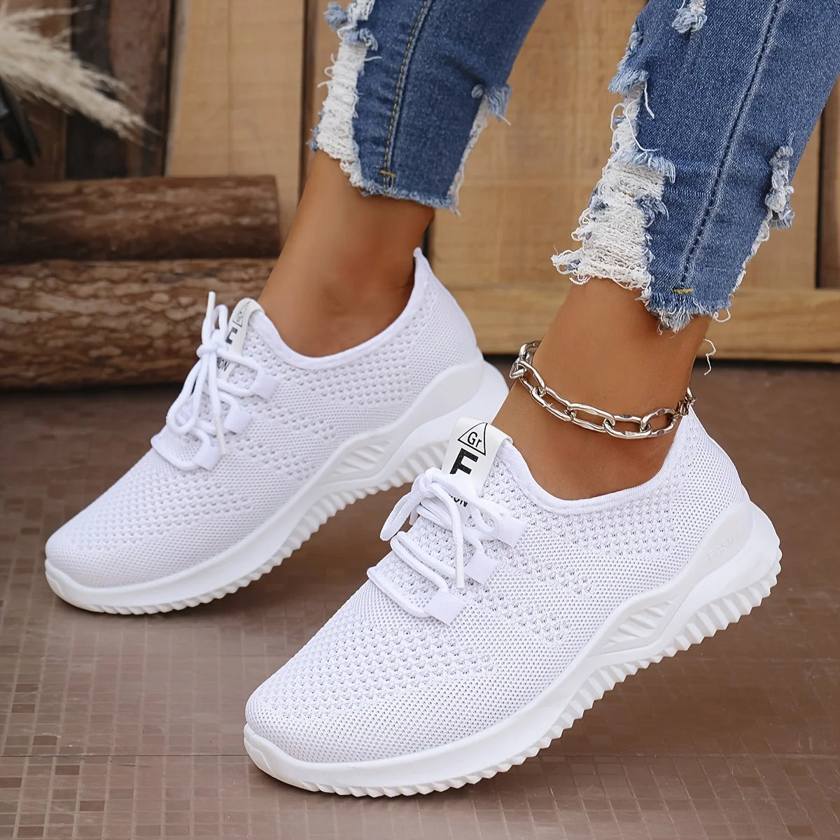 Solea Knit Sneaker
