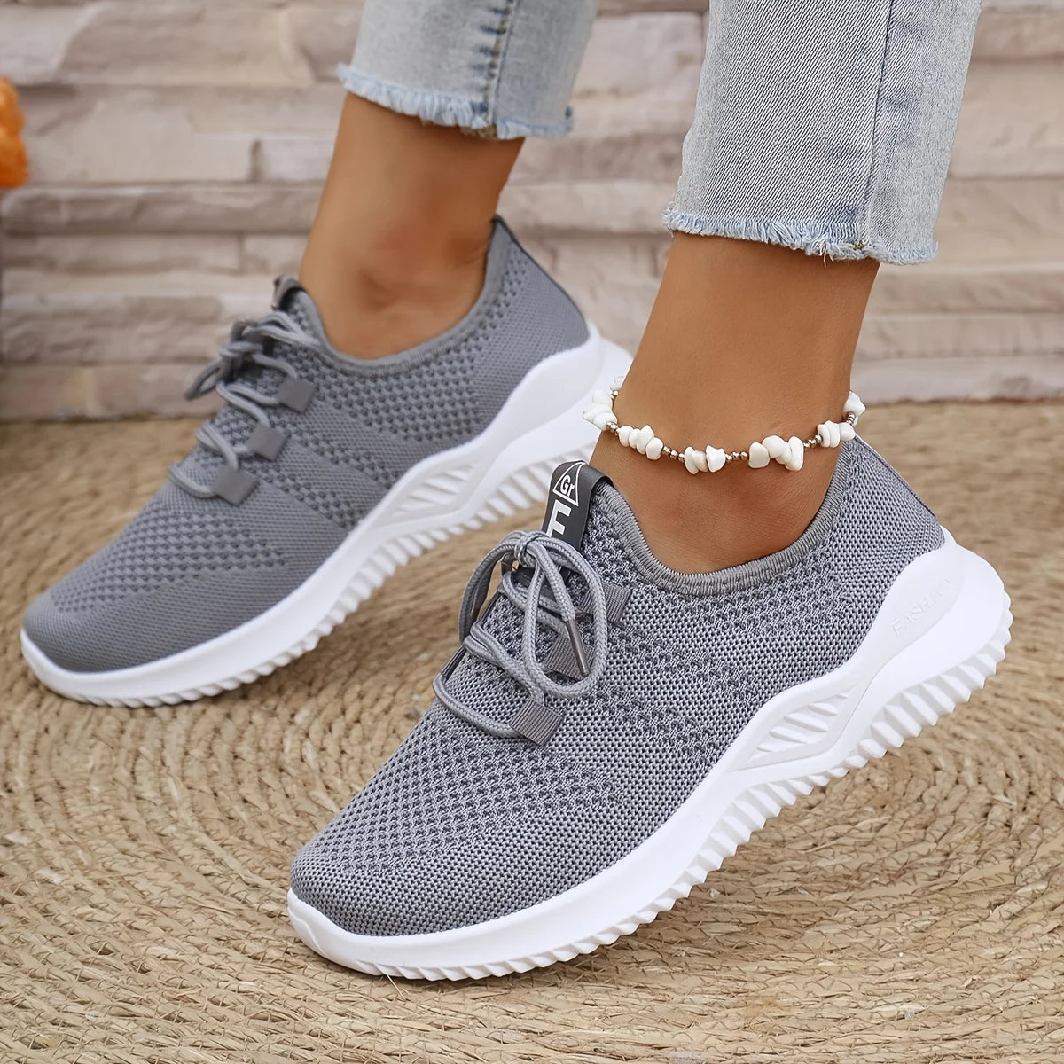 Solea Knit Sneaker