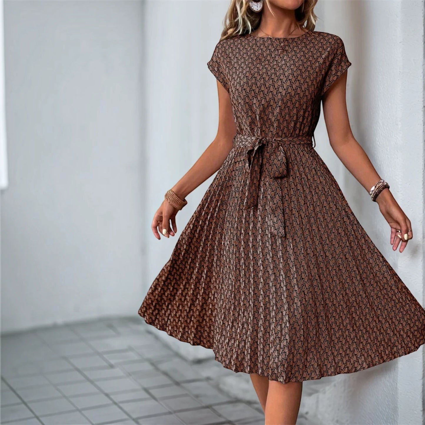 Ivy | Pleated Midi Dress